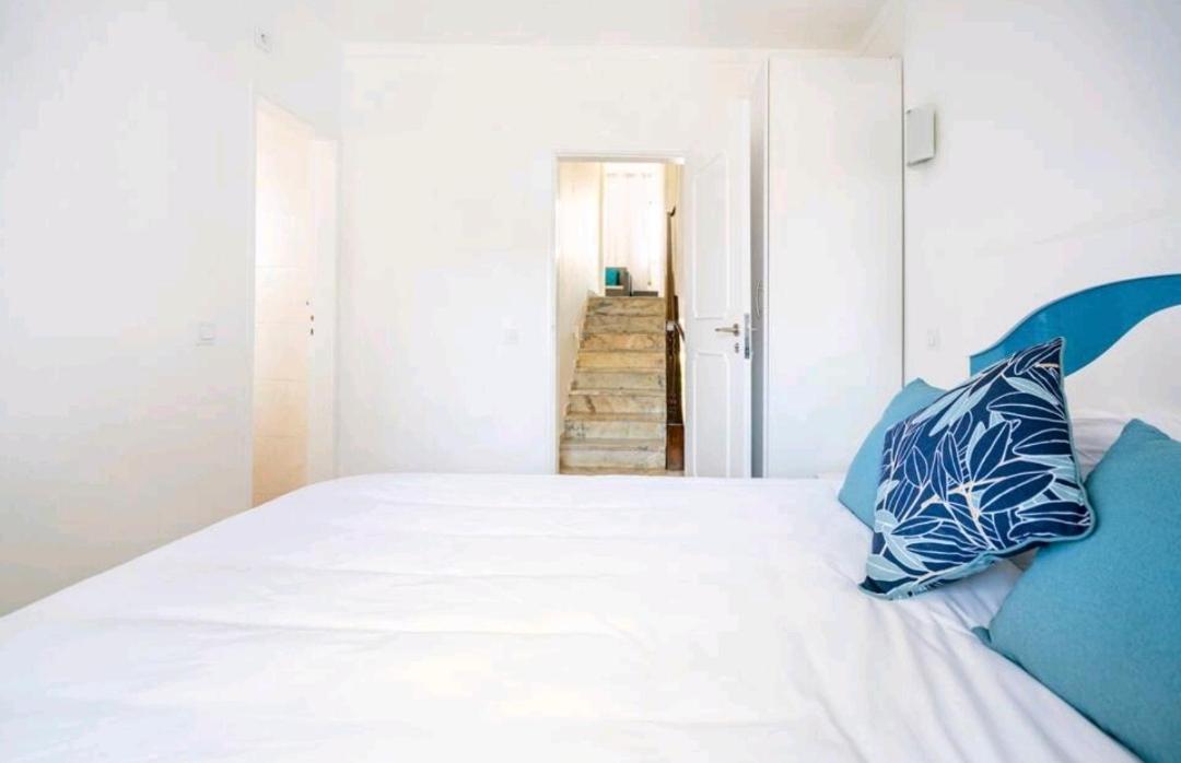 Marina Holiday House กัวเตย์รา ภายนอก รูปภาพ