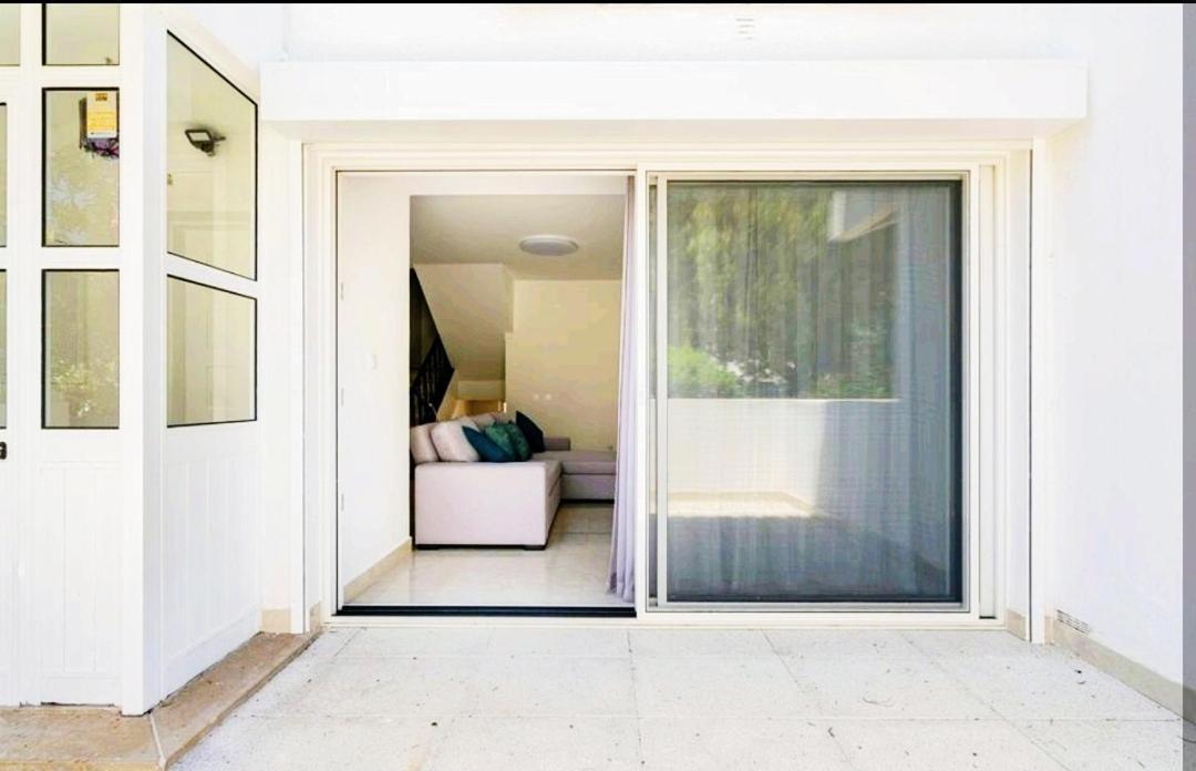 Marina Holiday House กัวเตย์รา ภายนอก รูปภาพ